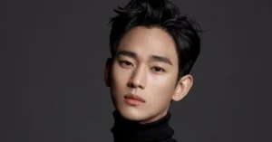 Kim Soo Hyun Backed by 1 Million Chinese Fans with 25 LED Trucks Amid Kim Sae Ron Controversy