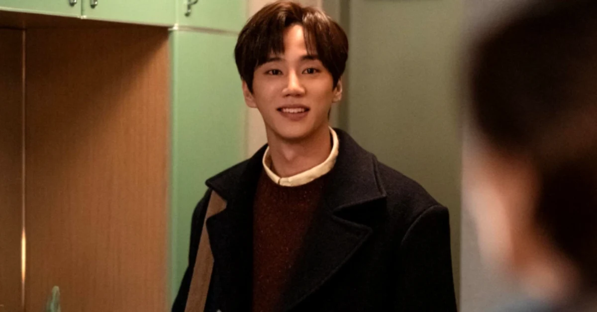 Lee Jun Young Shares Honest Thoughts on His Role in When Life Gives You Tangerines